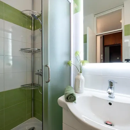 Beautiful In With Wi-fi Pula